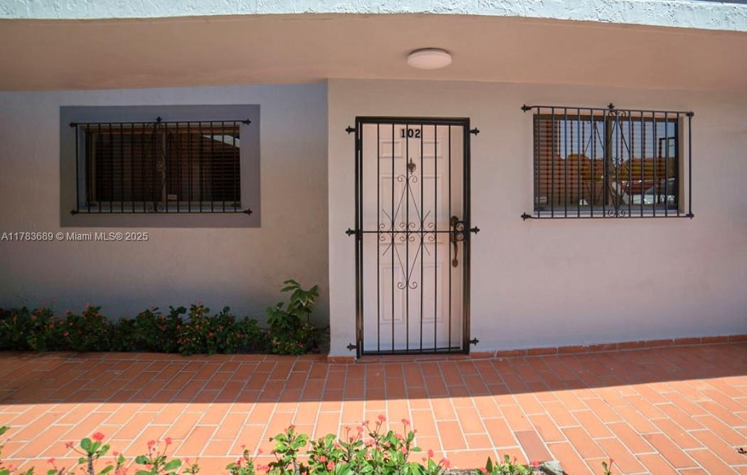 Picture of 1380 W 41St St # 102, Hialeah, FL 33012