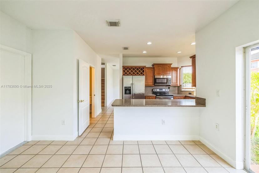 Picture of 15064 SW 30Th Ter, Miami FL 33185