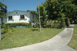 Picture of 761 NW 197Th Ter, Miami Gardens, FL 33169
