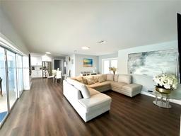 Picture of 1398 Harbor View Dr, Fort Myers, FL 33917