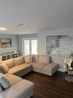 Picture of 1398 Harbor View Dr, Fort Myers, FL 33917