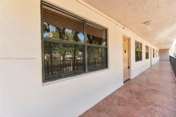 Picture of 10400 NW 30Th Ct # 203, Sunrise, FL 33322