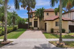 Picture of 16602 SW 61St Ln, Miami, FL 33193