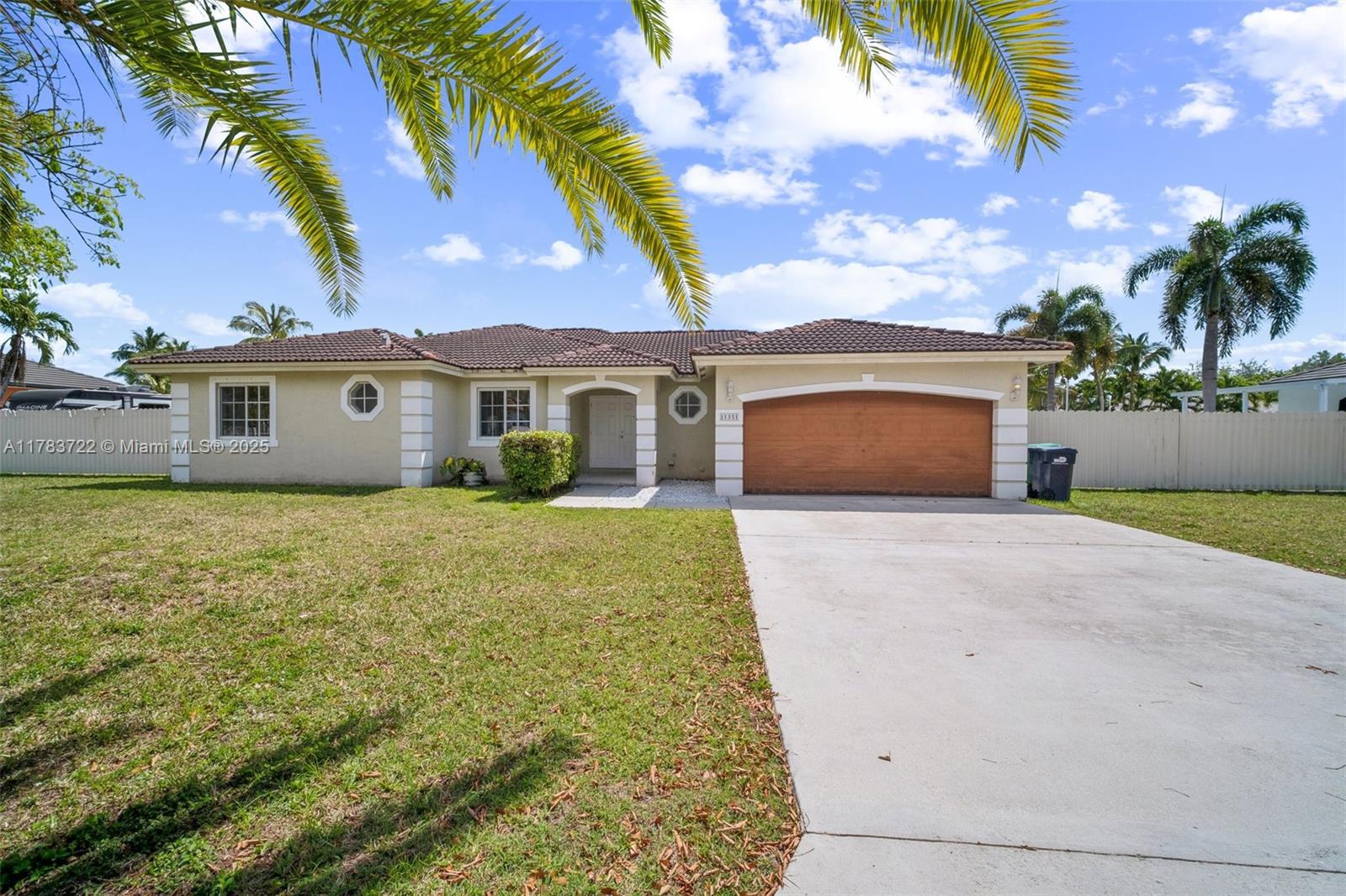 Picture of 21351 SW 129Th Ct, Miami, FL 33177