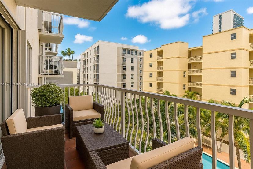 Picture of 677 NE 24Th St # 504, Miami FL 33137