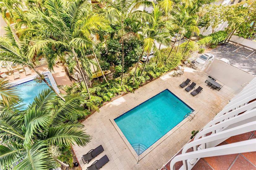 Picture of 677 NE 24Th St # 504, Miami FL 33137