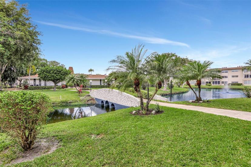 Picture of 3401 NW 47Th Ave # 413, Lauderdale Lakes FL 33319