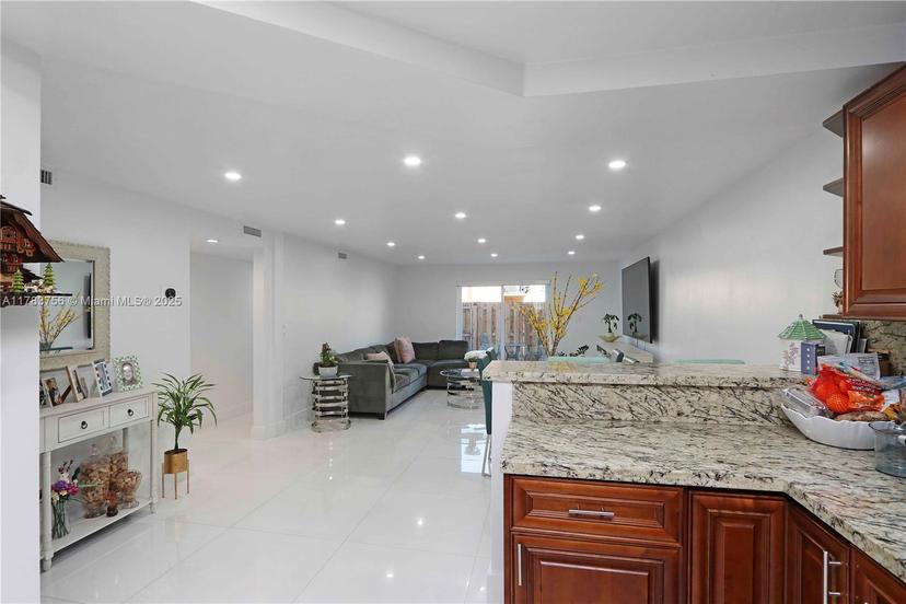 Picture of 14911 SW 80Th St # 103, Miami FL 33193