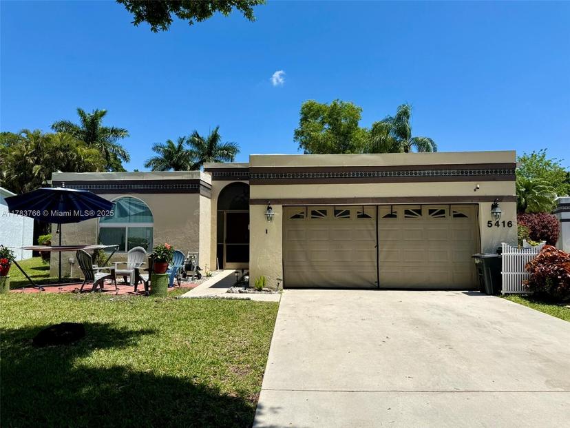 Picture of 5416 San Roma Cir, Lake Worth FL 33467