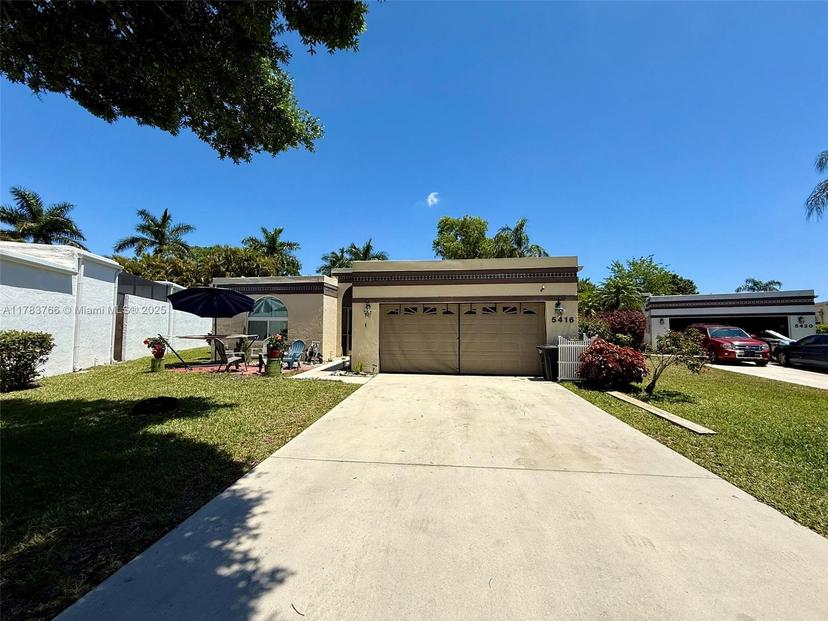 Picture of 5416 San Roma Cir, Lake Worth FL 33467