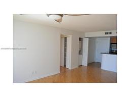 Picture of 770 Claughton Island Dr # 808, Miami, FL 33131