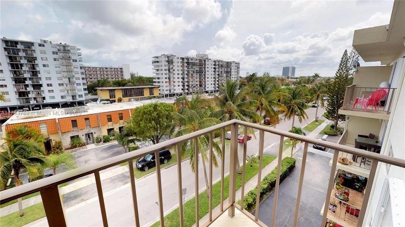 Picture of 3665 NE 167Th St # 501, North Miami Beach FL 33160