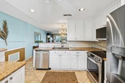Picture of 2501 Antigua Ter # H3, Coconut Creek, FL 33066