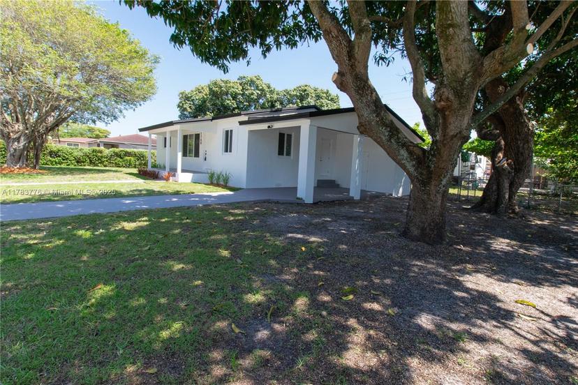 Picture of 1740 NW 86Th Ter, Miami FL 33147