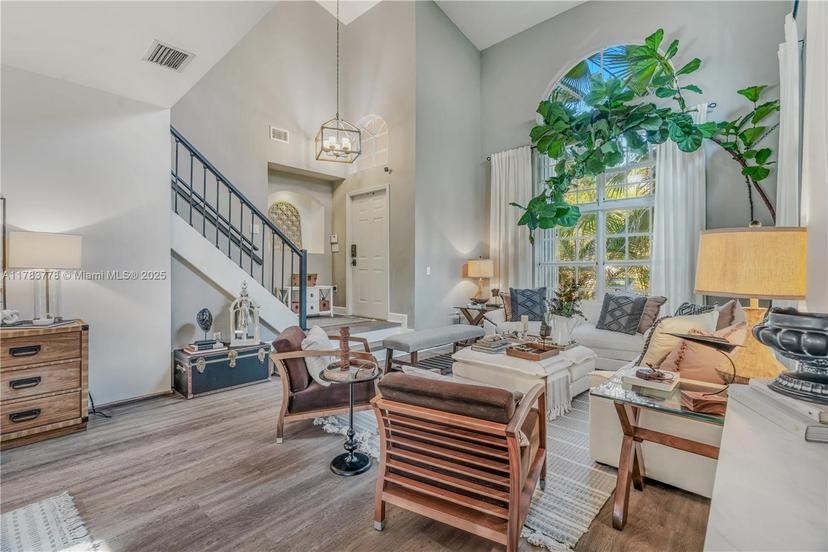 Picture of 5926 NW 113Th Pl, Doral FL 33178