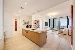 Picture of 2831 S Bayshore Dr # 1902, Coconut Grove, FL 33133