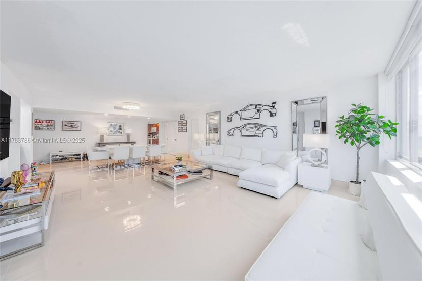 Picture of 5401 Collins Ave # 334, Miami Beach FL 33140