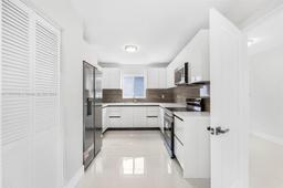 Picture of 10935 SW 217Th Ter, Miami, FL 33170