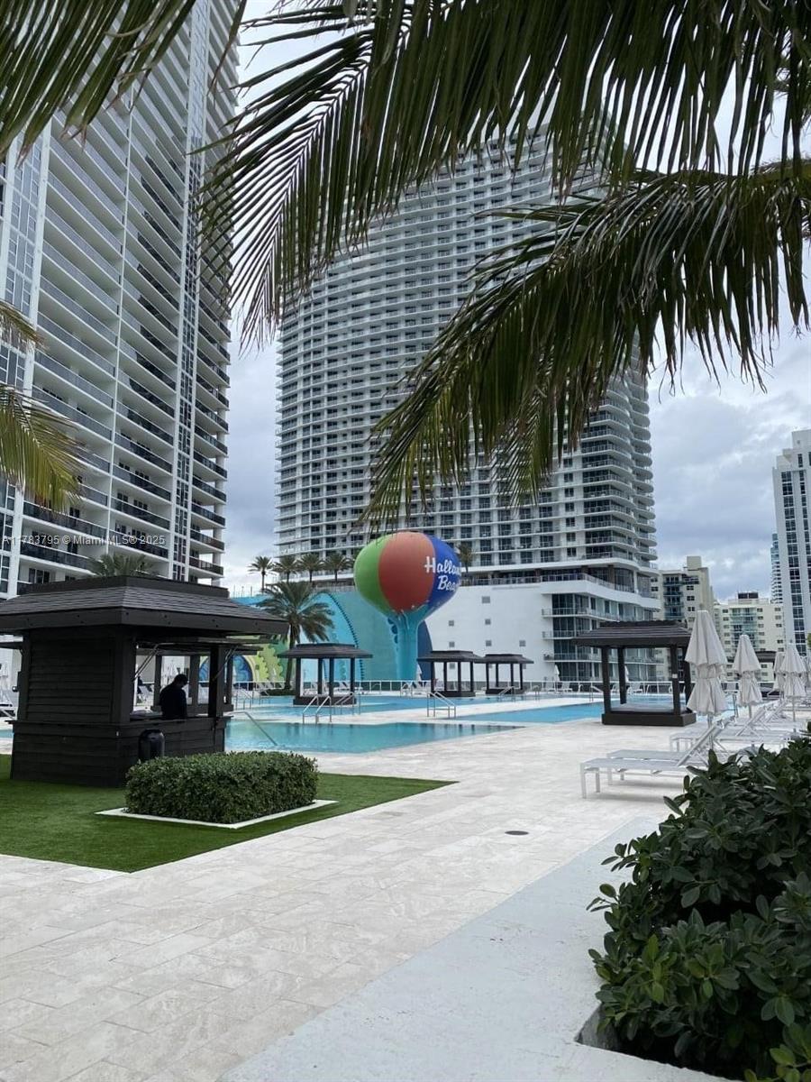 Picture of 1830 S Ocean Dr # 2212, Hallandale Beach, FL 33009
