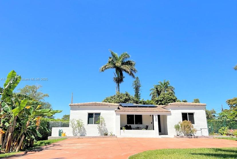 Picture of 14240 S Biscayne River Rd, Miami FL 33161