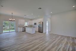 Picture of 3330 Albatross Ave, Sebring, FL 33875