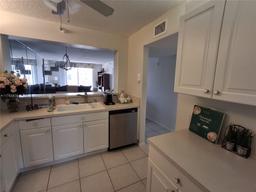 Picture of 7751 Southampton Ter # 216, Tamarac, FL 33321