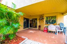 Picture of 17411 NW 62 Ct, Hialeah, FL 33015