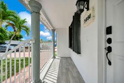 Picture of 5080 E 5Th Ave, Hialeah, FL 33013