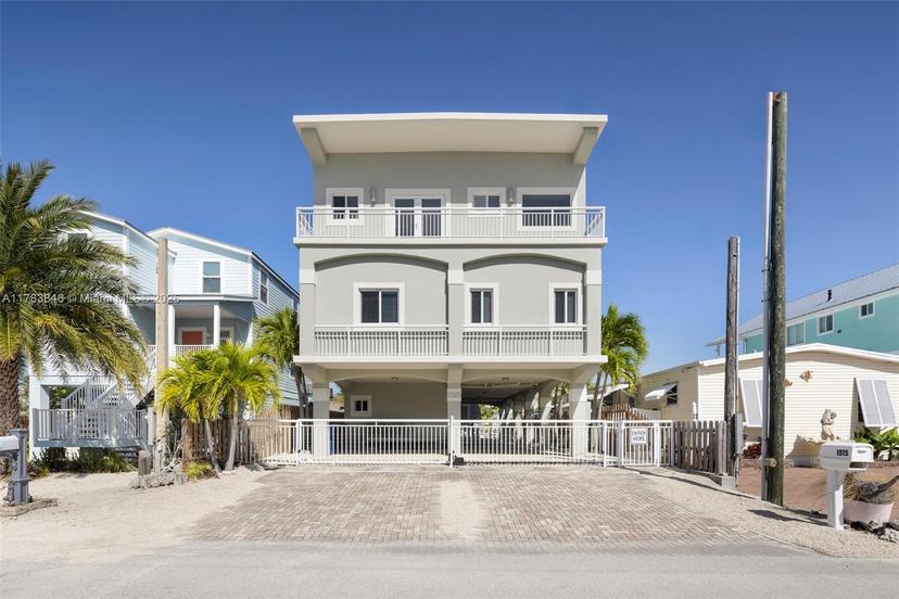 Picture of 1515 Aqueduct Ln, Key Largo FL 33037