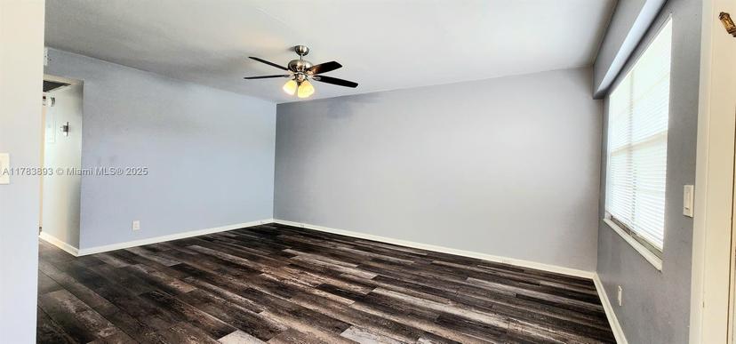 Picture of 285 Fanshaw G # G, Boca Raton FL 33434