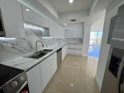 Picture of 18071 Biscayne Blvd # 1202, Aventura, FL 33160