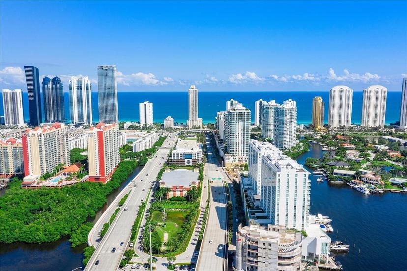 Picture of 400 SE Sunny Isles Blvd # 1702, Sunny Isles Beach FL 33160