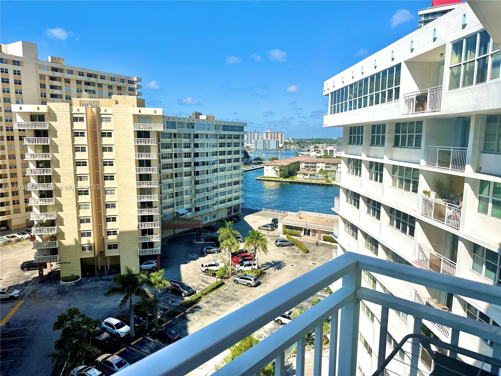Picture of 1801 S Ocean Dr # 1042, Hallandale Beach, FL 33009