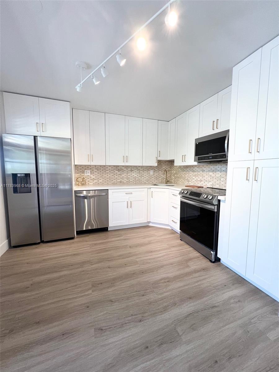 Picture of 6085 N Sabal Palm Blvd # 308, Tamarac, FL 33319