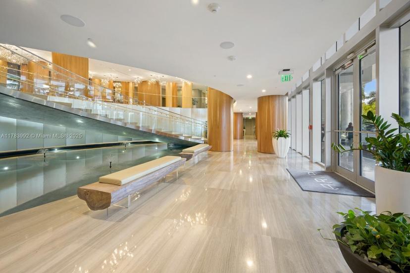 Picture of 488 NE 18Th St # 2000, Miami FL 33132
