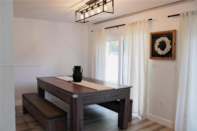 Picture of 10560 La Placida Dr, Coral Springs FL 33065