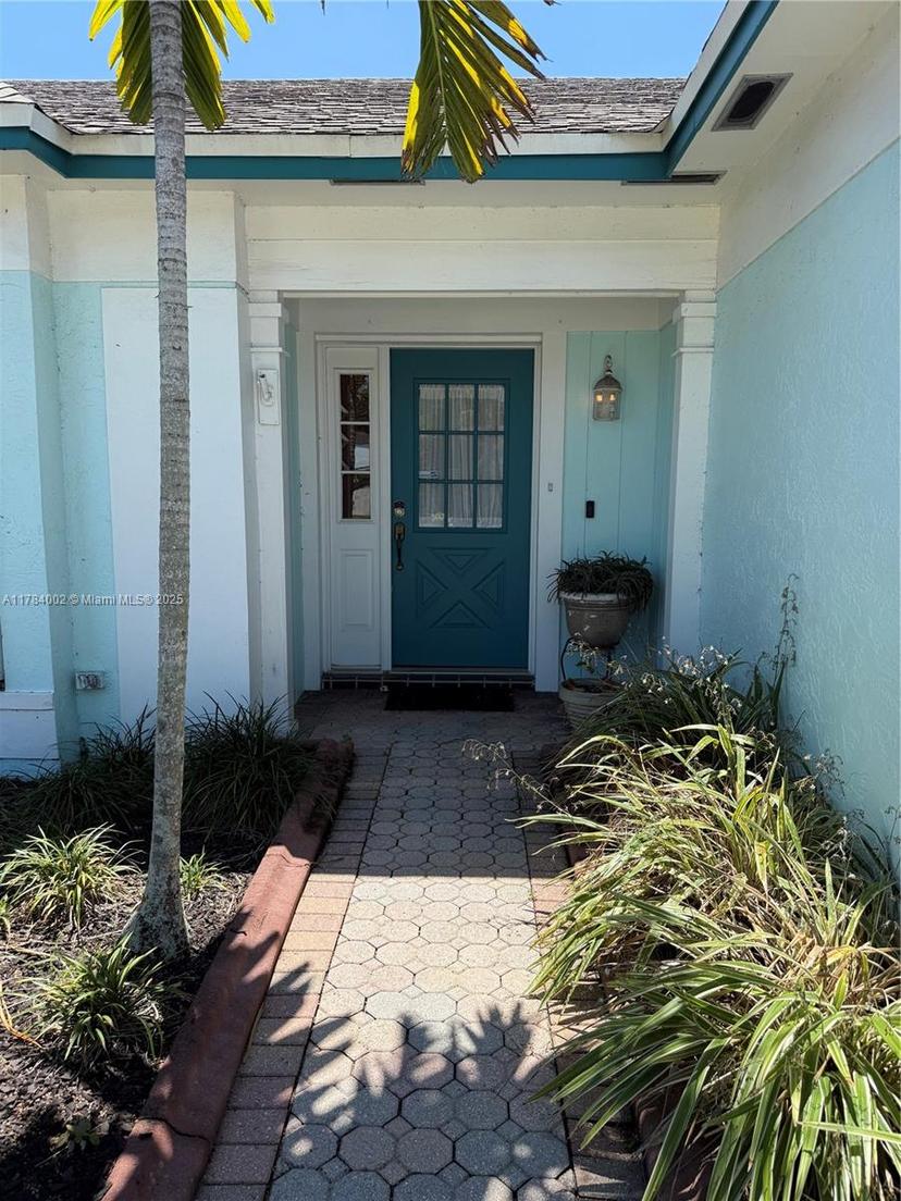 Picture of 9300 Dunhill Dr, Miramar FL 33025