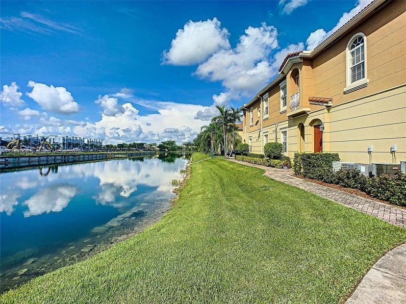 Picture of 9145 Whistable Walk, Tamarac FL 33321