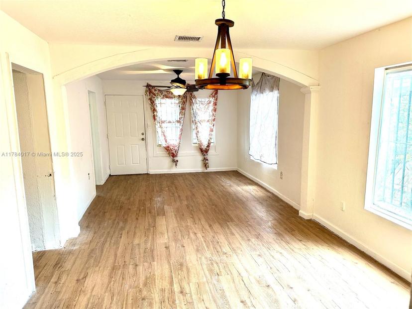 Picture of 1423 NW 69Th St, Miami FL 33147