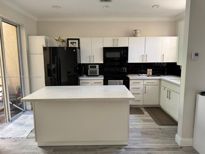 Picture of 21024 NE 34Th Ct # 21024, Aventura FL 33180