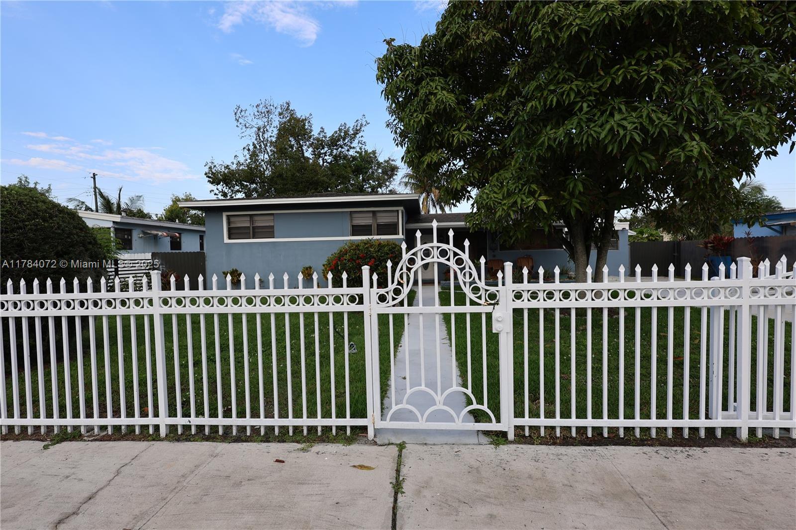 Picture of 18110 NW 6Th Ave, Miami Gardens, FL 33169
