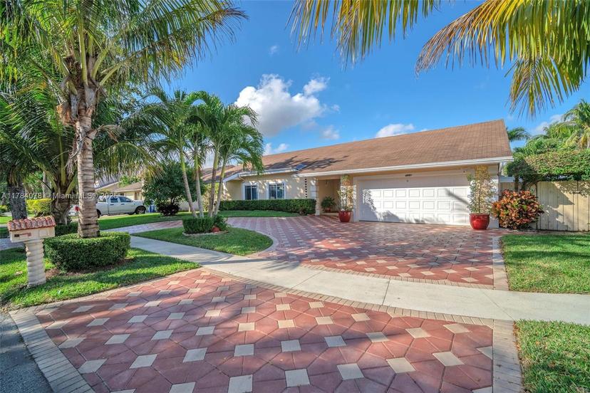 Picture of 4991 NW 72Nd Ter, Lauderhill FL 33319