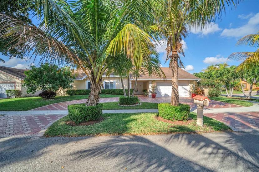 Picture of 4991 NW 72Nd Ter, Lauderhill FL 33319