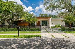 Picture of 7825 SW 128Th St, Pinecrest, FL 33156