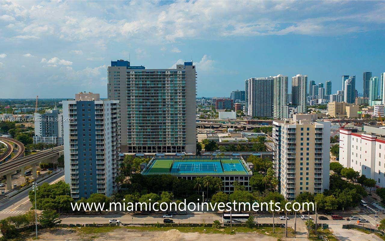 Picture of 850 N Miami Ave # 2101, Miami, FL 33136