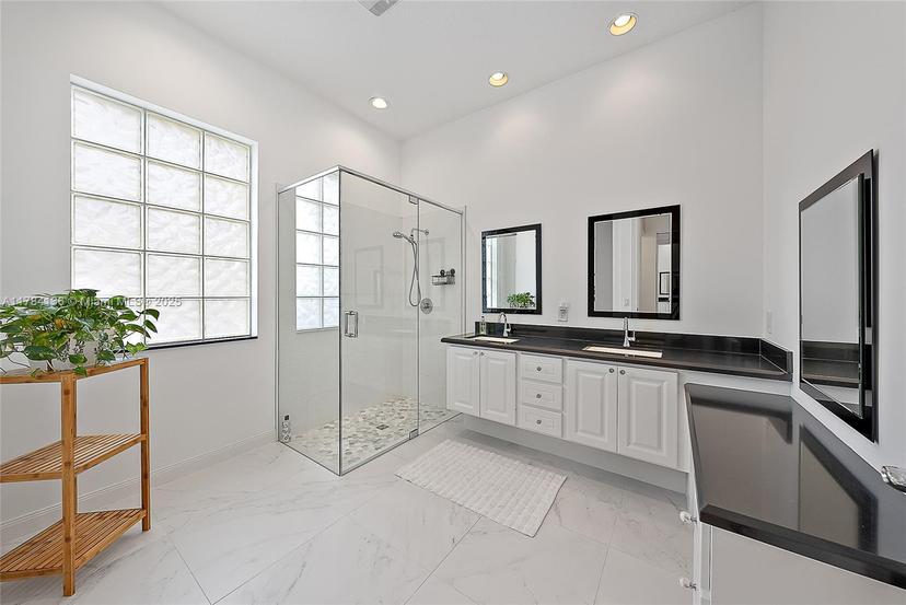 Picture of 248 Honeysuckle Dr, Jupiter FL 33458
