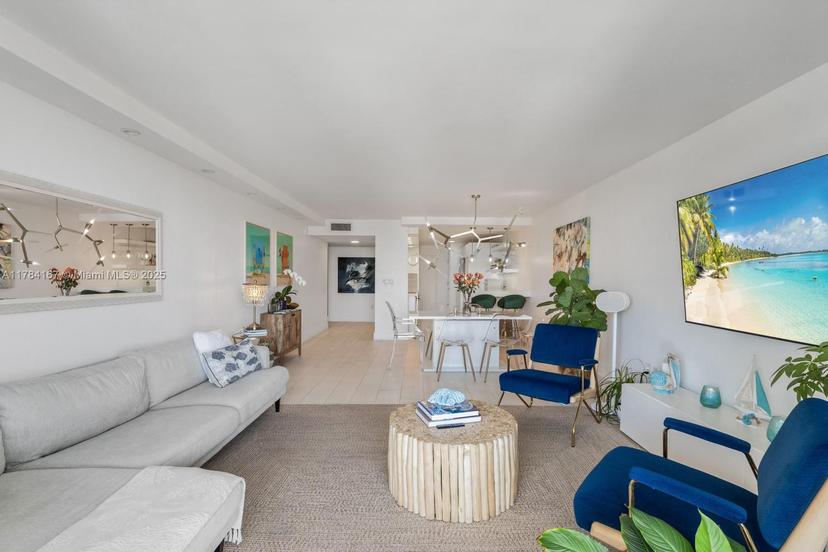 Picture of 600 Grapetree Dr, Key Biscayne FL 33149