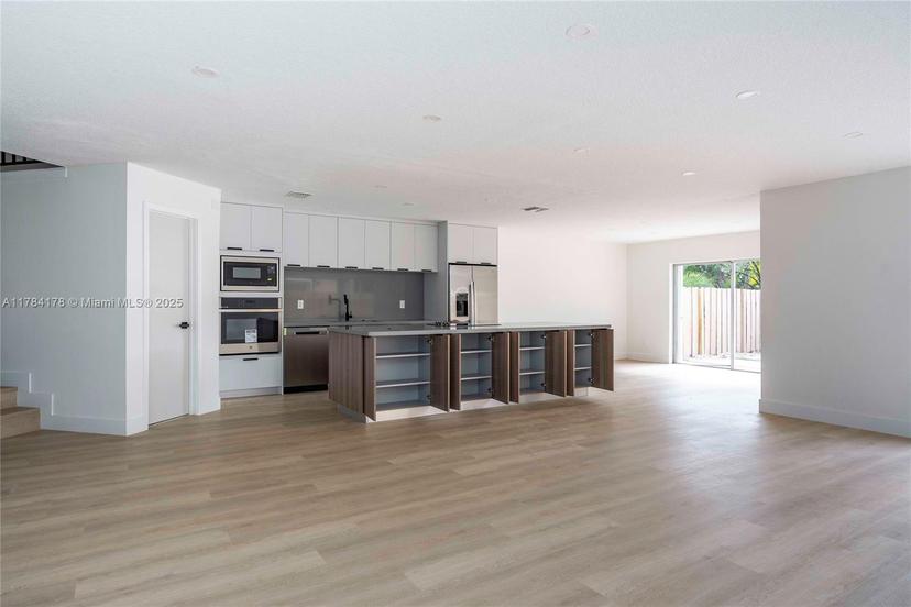 Picture of 13912 SW 103Rd Ln, Miami FL 33186