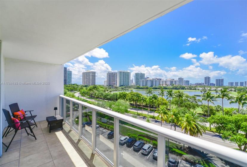 Picture of 3625 N Country Club Dr # 707, Aventura FL 33180