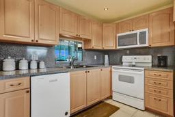 Picture of 314 SE 10Th St # 403, Dania Beach, FL 33004